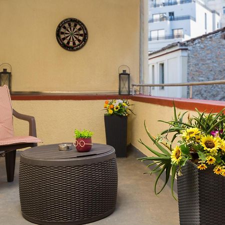 Downtown Quiet Apartment On A Pedestrian Street Αθήνα Εξωτερικό φωτογραφία
